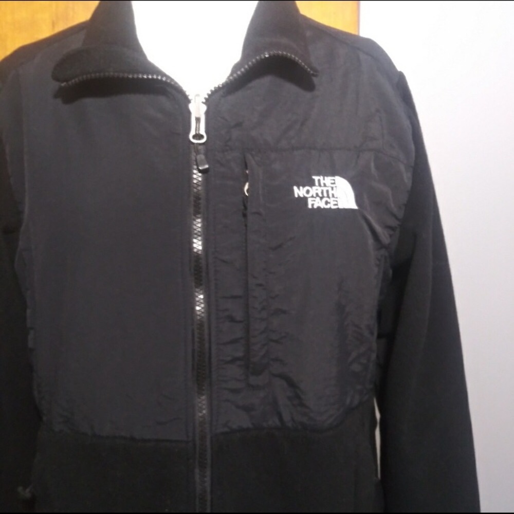 Women’s north face fleece jacket